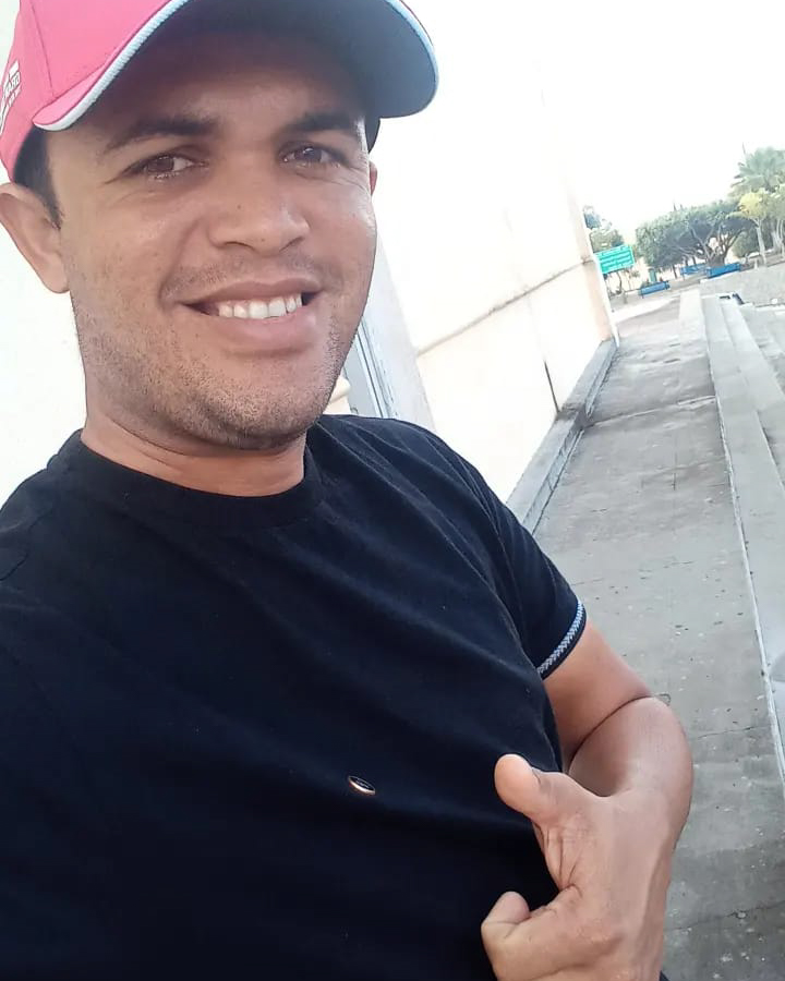 Giliard Farias De Almeida  